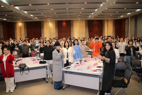 e8df109aae8499bf7a8816b8035c343